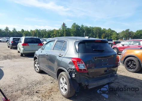 2019 Chevrolet Trax Ls from USA, damaged, VIN 3GNCJKSB7KL285751